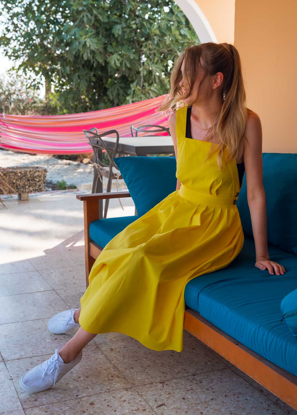 Yellow organic cotton cross-back dress
