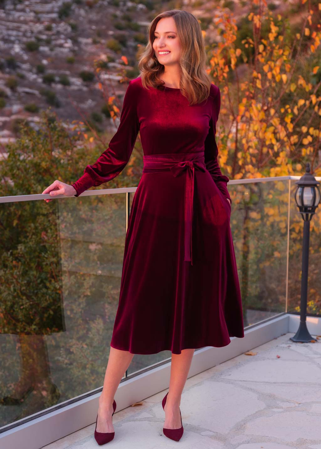 Burgundy velvet dress with pockets