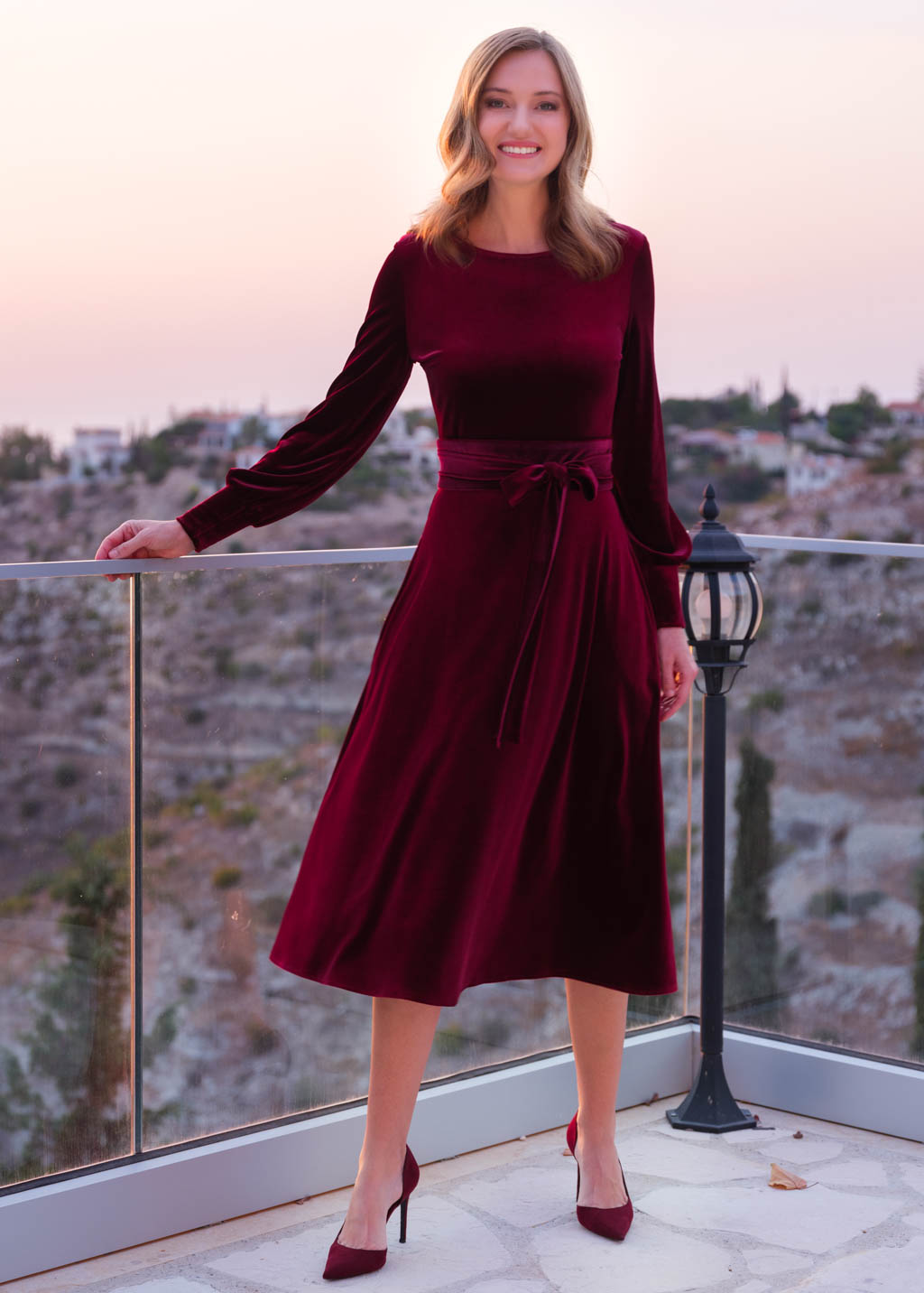 Burgundy velvet dress with pockets